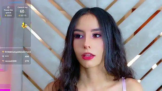 Sarah-Grace online show from 12.18.25