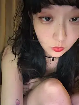 Etherealcat33 online show from 11.28.25