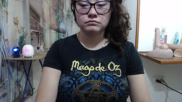 Snapshot of greeneyes_nurse chatting on 02.19.26 greeneyes nurse online show from 02.19.26