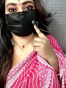 Snapshot of Cutie_nila26 chatting on 10.03.25 Cutie nila26 online show from 10.03.25