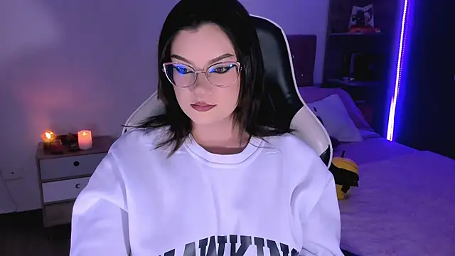 OphelianaRose33 online show from 09.09.25