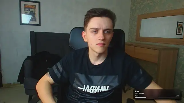 FelixStarkk online show from 12.19.25