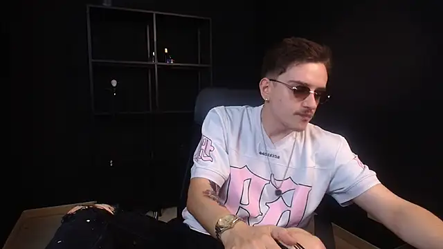 Snapshot of FelixStarkk chatting on 07.14.26 FelixStarkk online show from 07.14.26