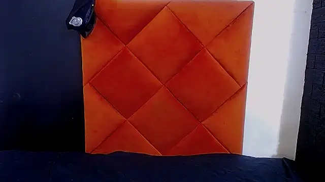 ItsMsBankss02 online show from 11.27.25