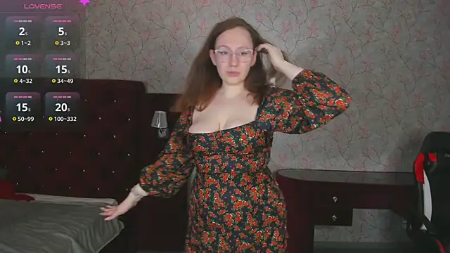 ellie coy  online show from 03.10.26