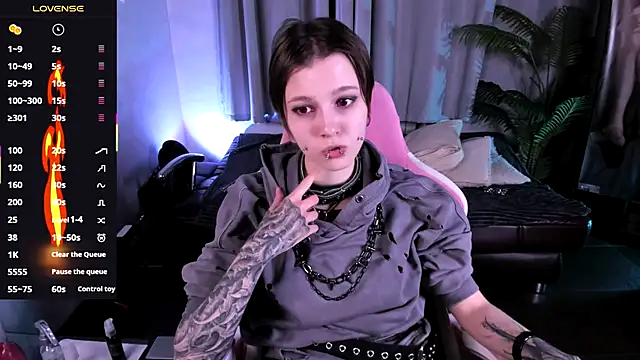 MiraVelle online show from 10.03.25