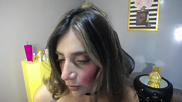 agatha brooks t online show from 11.05.25