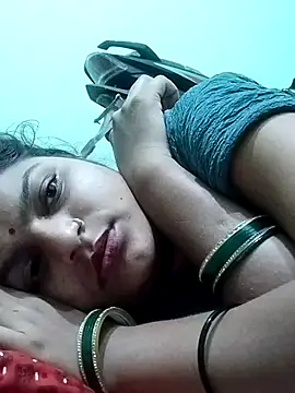 Snapshot of Hot_mirchjii chatting on 09.12.25 Hot mirchjii online show from 09.12.25