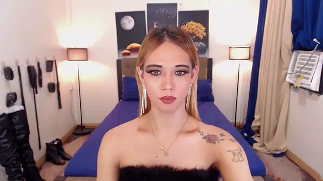 PreciousAmore online show from 12.17.25