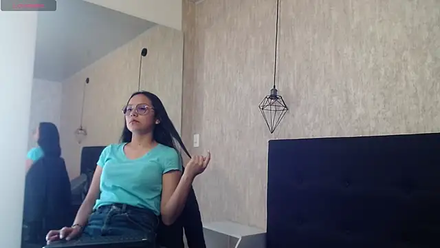 katalina07 1 online show from 11.23.25