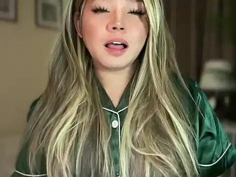 Snapshot of _seductive_jane chatting on 03.14.26 seductive jane online show from 03.14.26