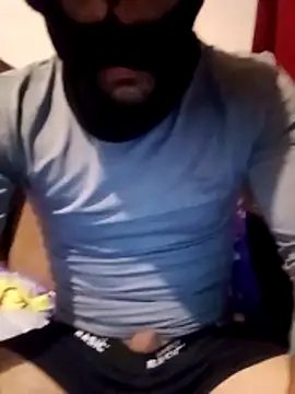 Golonzo1996 online show from 11.27.25