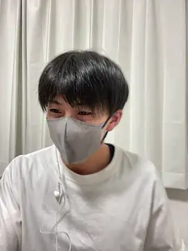 Snapshot of otouhu76 chatting on 09.17.25 otouhu76 online show from 09.17.25