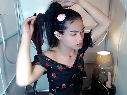 Snapshot of bellalot chatting on 02.25.26 bellalot online show from 02.25.26