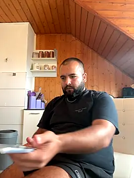 Snapshot of german_turk chatting on 09.13.25 german turk online show from 09.13.25