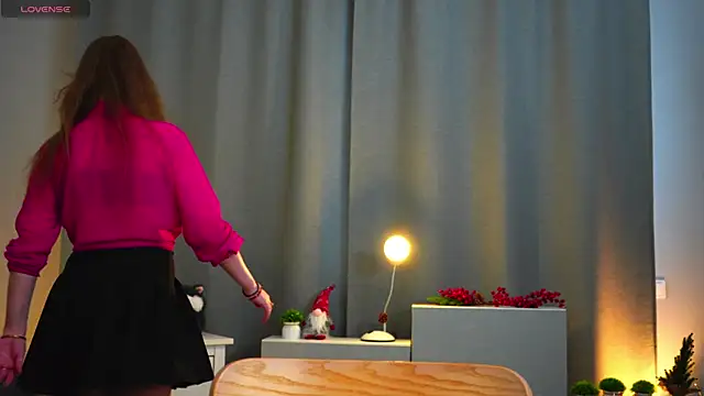 Snapshot of LorettaGladman chatting on 04.11.26 LorettaGladman online show from 04.11.26