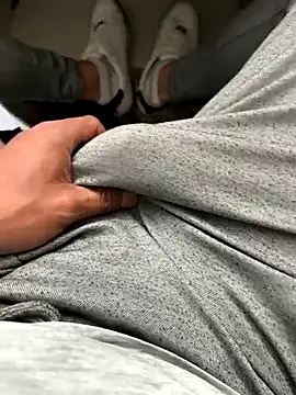 Snapshot of Ersin_meral chatting on 09.15.25 Ersin meral online show from 09.15.25