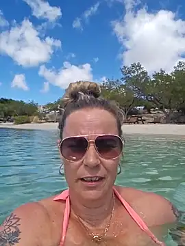 Mrs-Aurora online show from 04.03.26