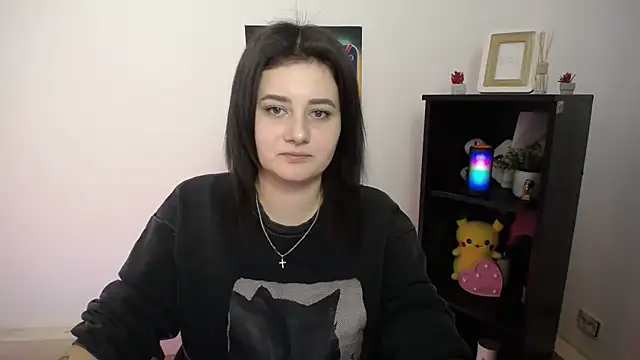 Katrin kiss  online show from 10.13.25