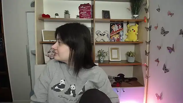 Katrin kiss  online show from 04.21.26