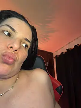 Snapshot of carol_cruz133 chatting on 06.04.26 carol cruz133 online show from 06.04.26