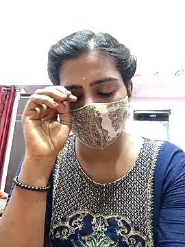 Snapshot of Tamil-Meenu12 chatting on 04.22.26 Tamil-Meenu12 online show from 04.22.26