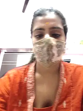 Snapshot of Tamil-Meenu12 chatting on 04.27.26 Tamil-Meenu12 online show from 04.27.26