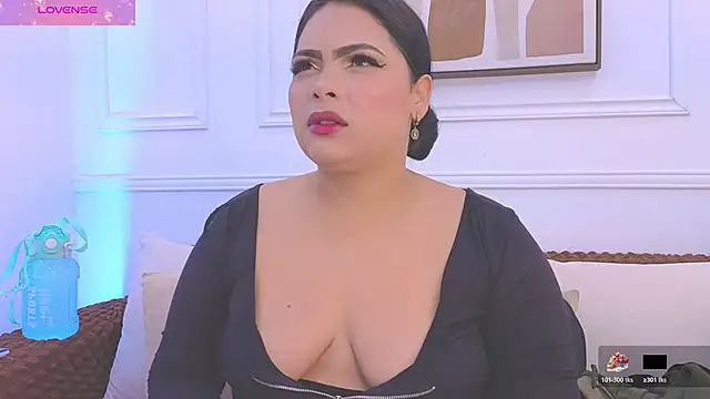 Daisy Price online show from 03.30.26