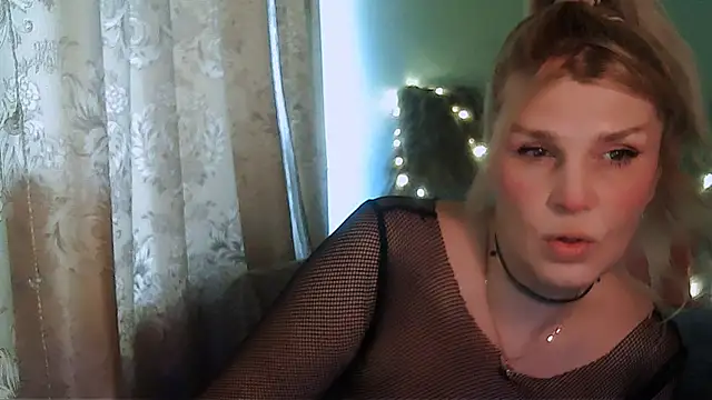 TsPostophere online show from 02.22.25