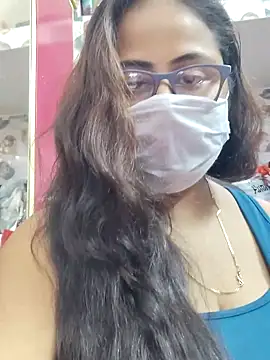 Snapshot of nisha_1110 chatting on 10.18.25 nisha 1110 online show from 10.18.25