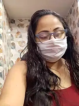 Snapshot of nisha_1110 chatting on 04.25.26 nisha 1110 online show from 04.25.26