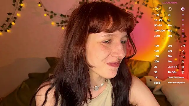 LeelooYolo online show from 06.05.26