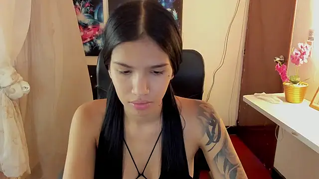 valeria-duarte online show from 11.14.25