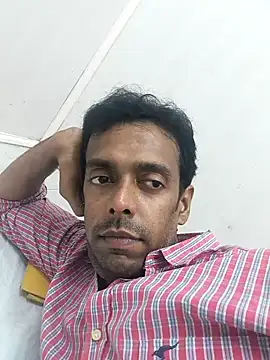 Snapshot of hemantbhai chatting on 02.25.26 hemantbhai online show from 02.25.26