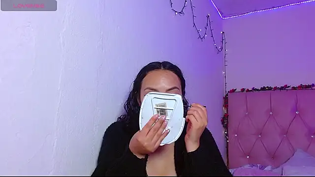 manumeow1 online show from 01.16.26