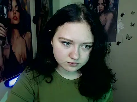 LadyAlice  online show from 11.24.25