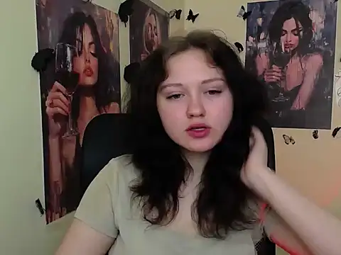 LadyAlice  online show from 04.13.26