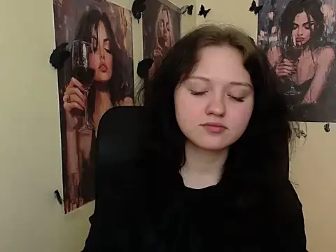 LadyAlice  online show from 04.17.26