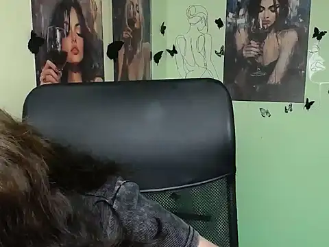 Snapshot of LadyAlice_ chatting on 07.10.26 LadyAlice online show from 07.10.26