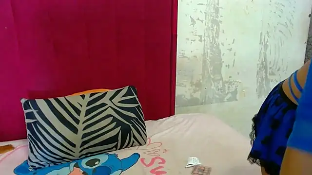 Snapshot of SexyChantyBabe25 chatting on 04.28.26 SexyChantyBabe25 online show from 04.28.26