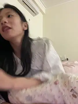 Lil-Gi online show from 11.16.25