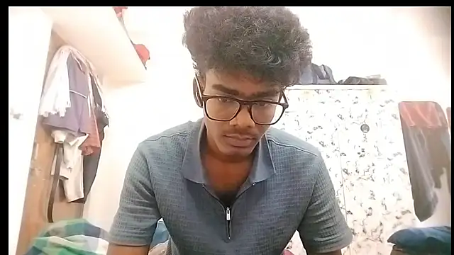 Snapshot of Rahulisagoodguy chatting on 09.15.25 Rahulisagoodguy online show from 09.15.25
