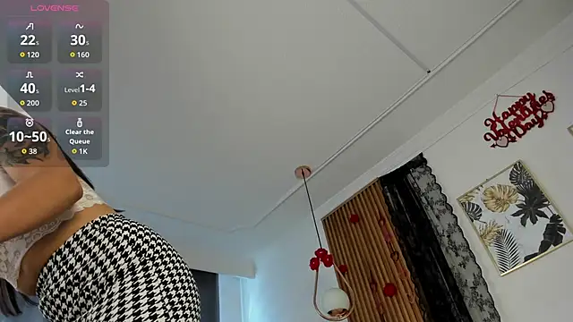 NicolWhite online show from 02.10.26