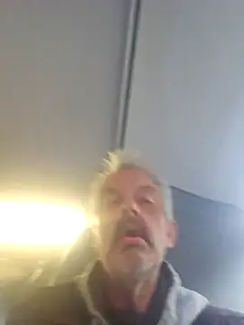 Snapshot of Fonse1860 chatting on 09.12.25 Fonse1860 online show from 09.12.25