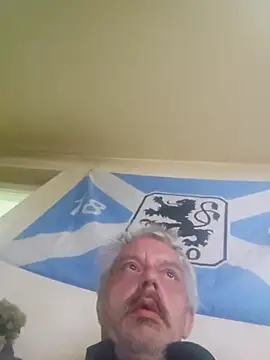 Snapshot of Fonse1860 chatting on 09.29.25 Fonse1860 online show from 09.29.25