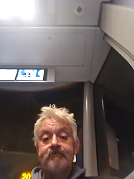 Snapshot of Fonse1860 chatting on 09.29.25 Fonse1860 online show from 09.29.25