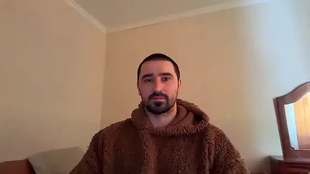 Snapshot of Hard_to_Obey chatting on 02.07.26 Hard to Obey online show from 02.07.26