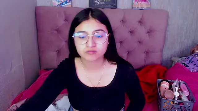 laurenelove online show from 10.06.25