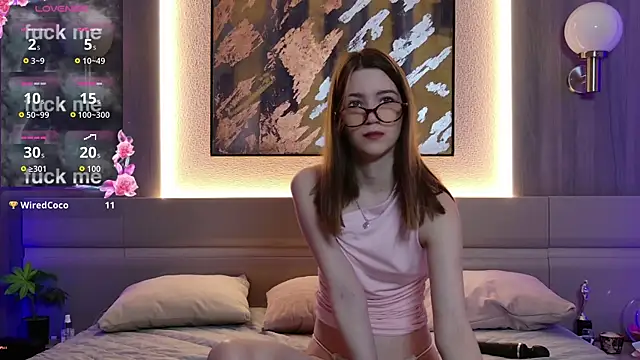 Alison kisss online show from 11.25.25