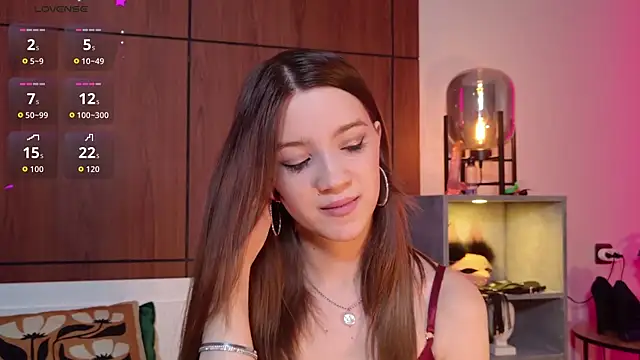 Snapshot of Alison_kisss chatting on 04.19.26 Alison kisss online show from 04.19.26